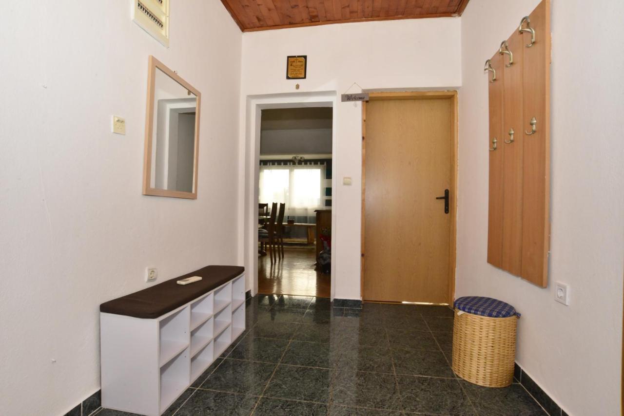 شقة تيفات  في House Sarovic المظهر الخارجي الصورة