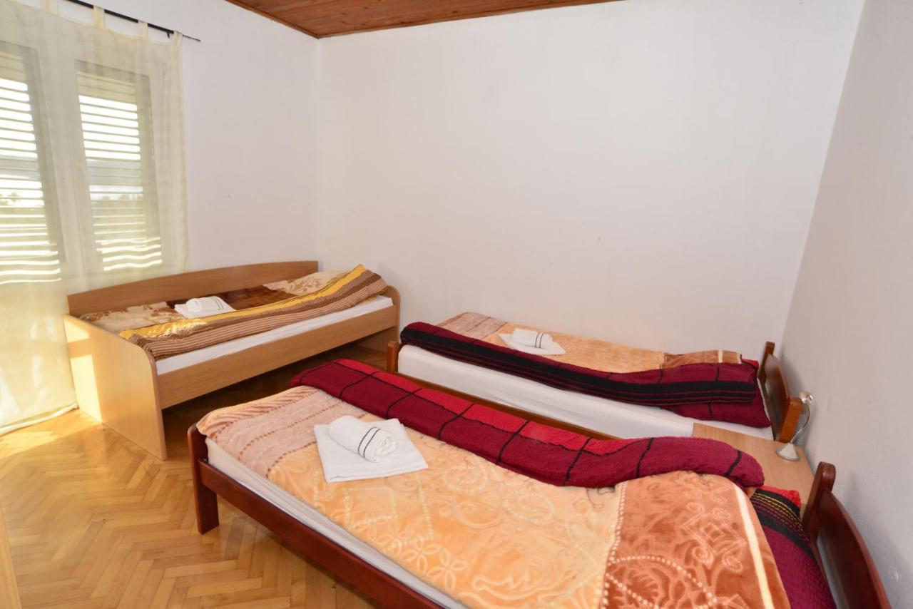 شقة تيفات  في House Sarovic المظهر الخارجي الصورة